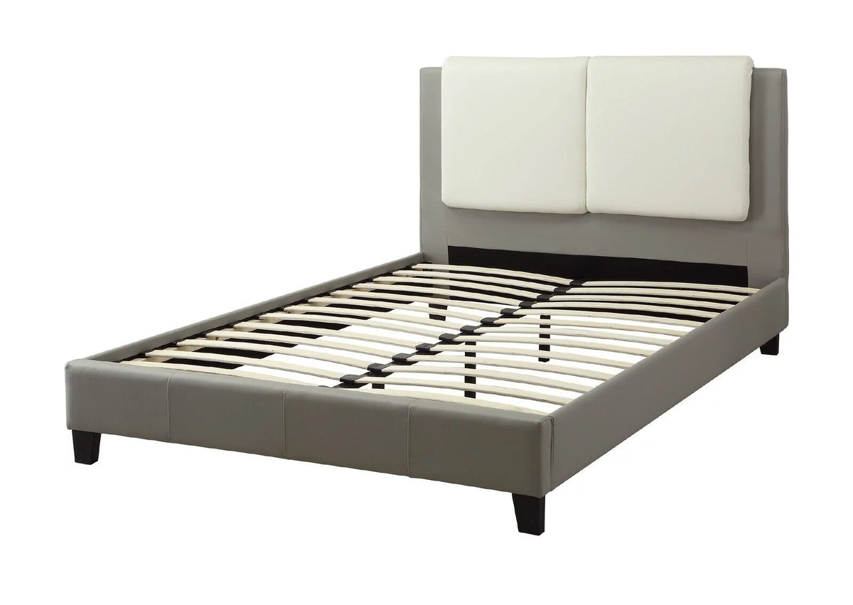 White and Grey Eastern King Size Bed 4pc Set X364511